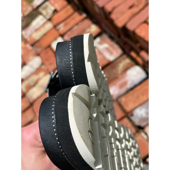 Sorel Roaming Platform Slide Sandal, Size 9 - Picture 9 of 16